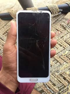 Sharp Aquos r2 non pta