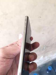 iPhone XS white