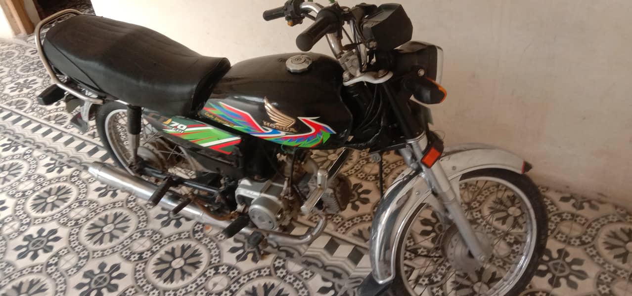 honda.  70 sale urgent 1