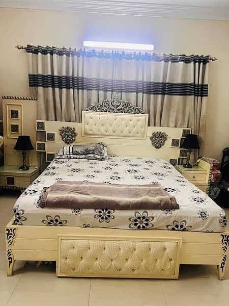 Bed set Side Tables Dressing table and more 3