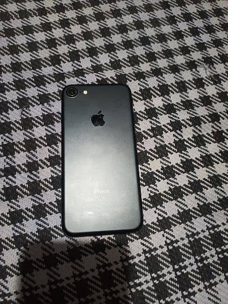 Iphone 7 Non PTA 0