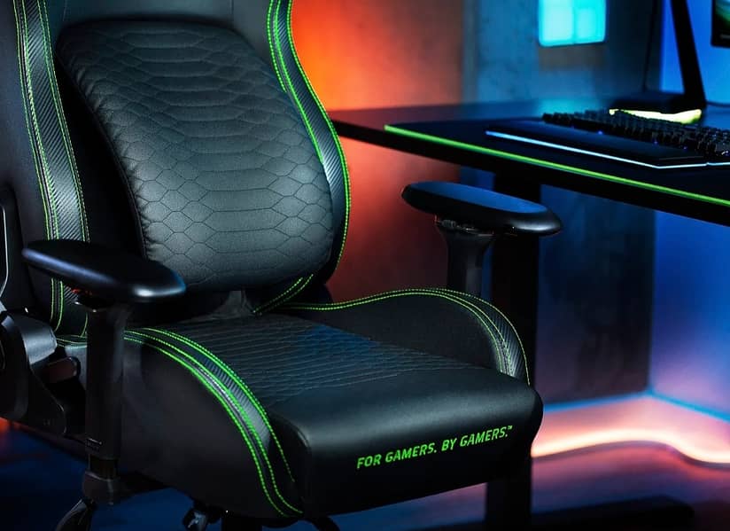 Razer iskur gaming chair 1