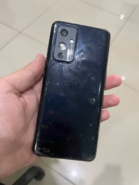 Oneplus 9 genuine condition 2