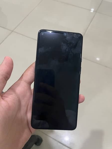 Oneplus 9 genuine condition 3