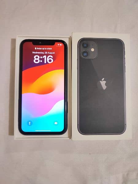 Iphone 11 64 GB in warranty 2