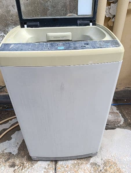 Fully automatic Haier washing machine+dryer 3