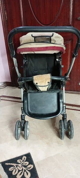 Dubai imported pram 1