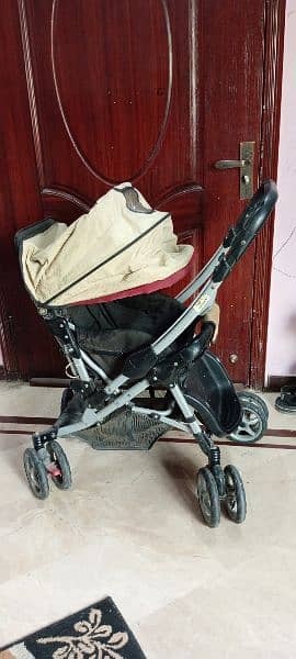 Dubai imported pram 2