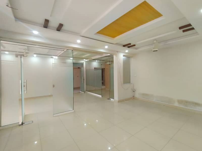 1500 Sq. Ft Commercial Space For Office On Rent At Very Ideal Location Of G-8 Markaz Islamabad 0