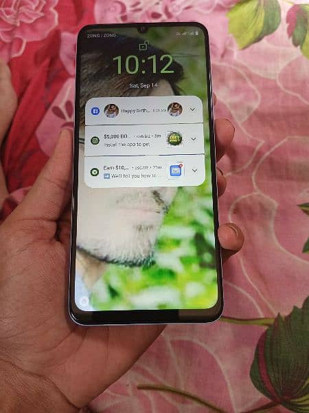 my mobile realme note 50 new mobile 20 days use i am sell need money 2