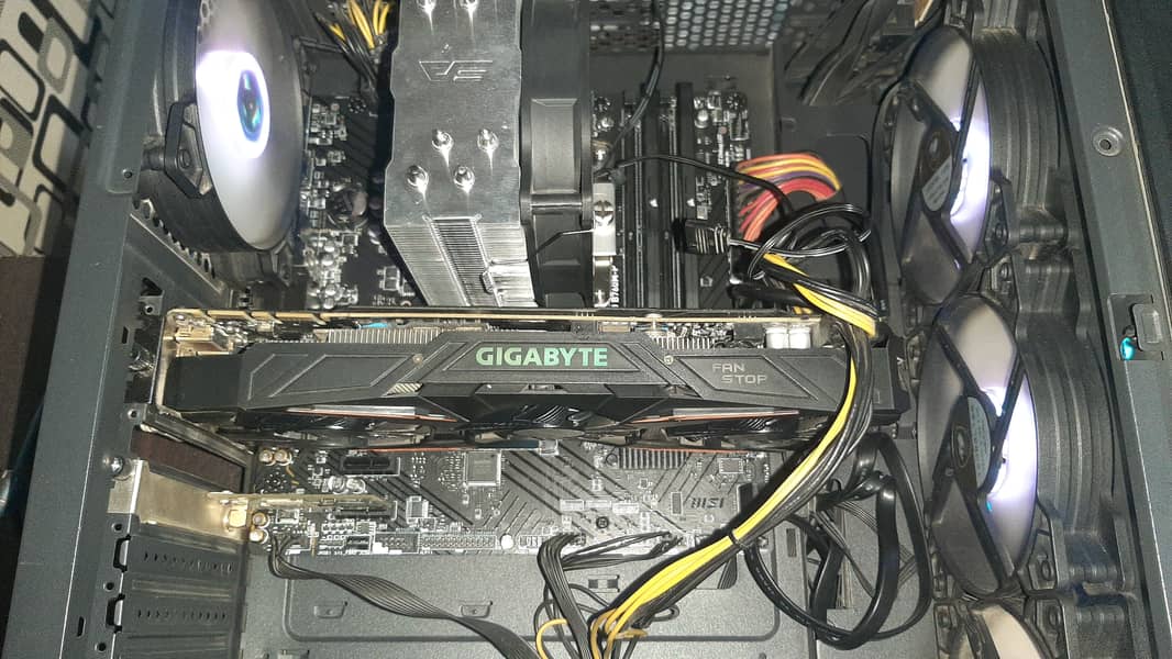 Gigabyte GTX 1070 G1 Gaming Card 1