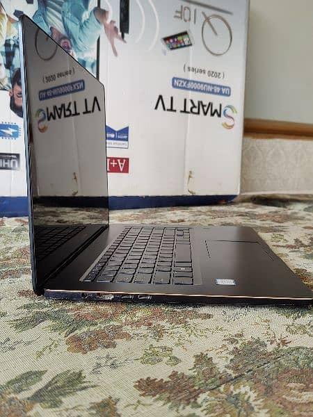 Asus Zenbook Pro i7 Gaming/ Workstation 2