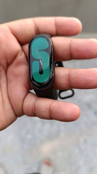 Mi band 8 4