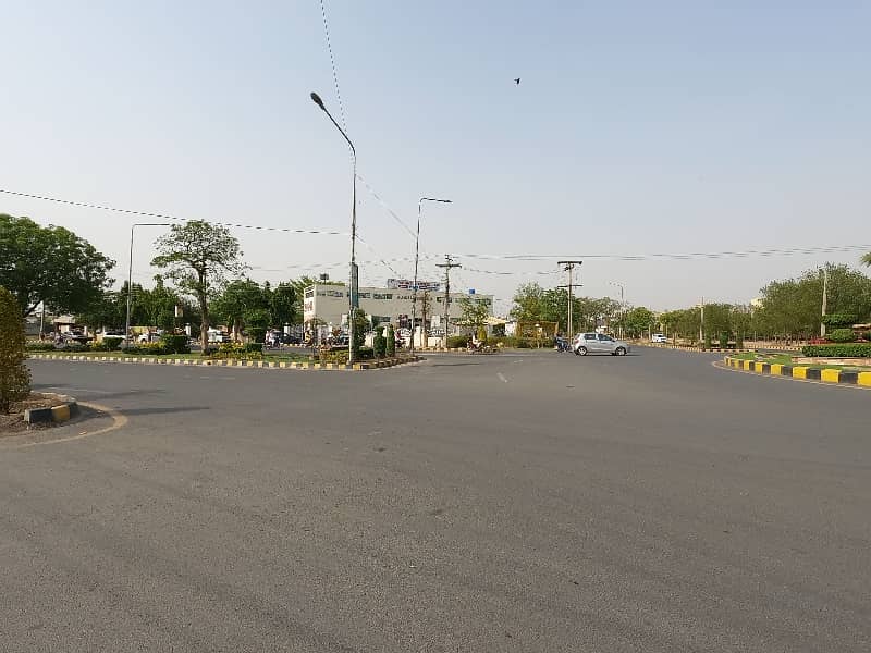 6.50 Marla Commercial Plot Is Available For Sale In Valencia Town Block P1 Lahore 3