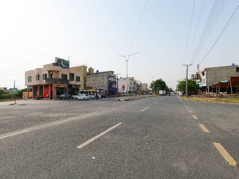 6.50 Marla Commercial Plot Is Available For Sale In Valencia Town Block P1 Lahore 14