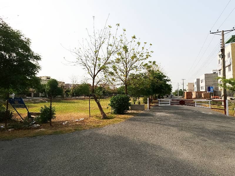 6.50 Marla Commercial Plot Is Available For Sale In Valencia Town Block P1 Lahore 22