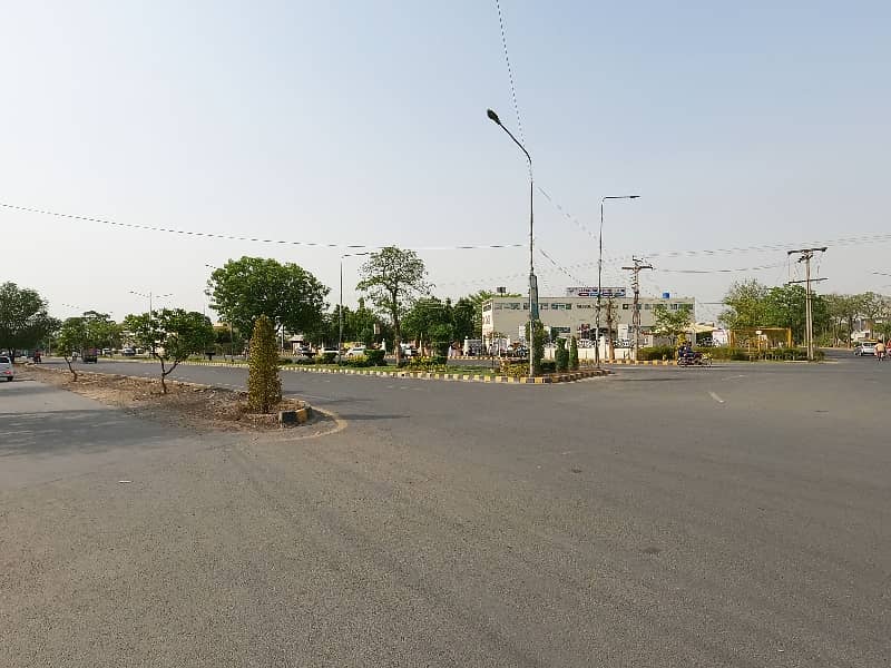 6.50 Marla Commercial Plot Is Available For Sale In Valencia Town Block P1 Lahore 24