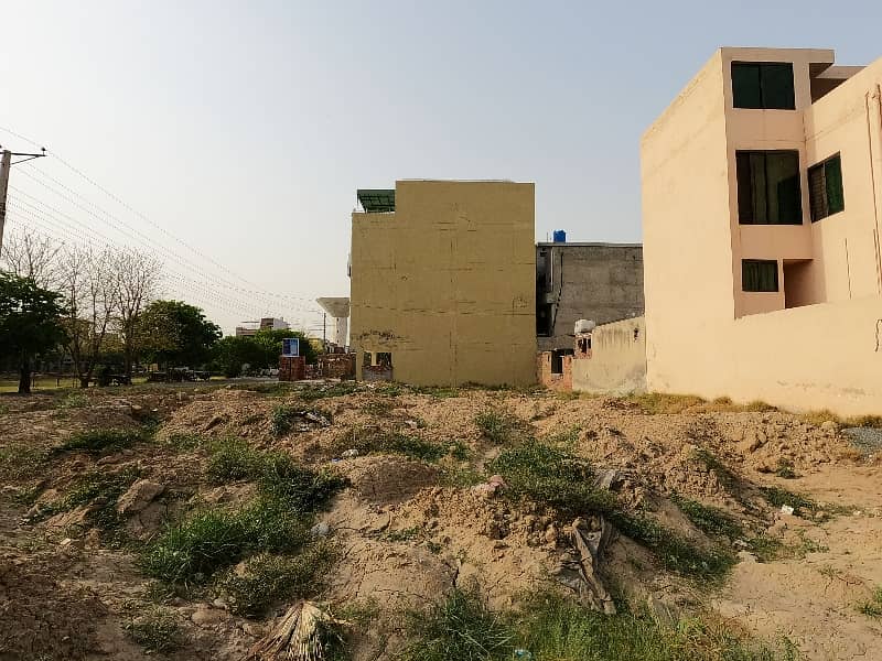 6.50 Marla Commercial Plot Is Available For Sale In Valencia Town Block P1 Lahore 30