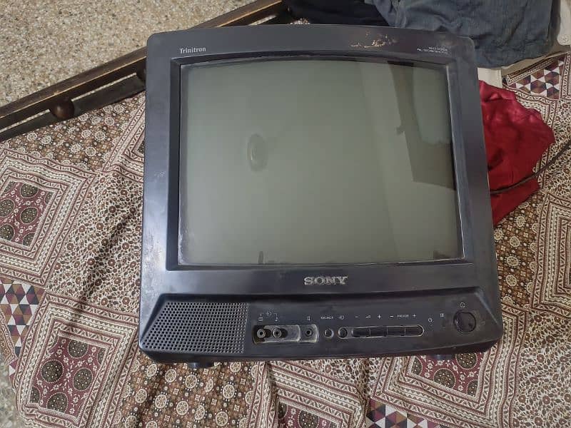 Sony Tv  ( 14 inch) 1