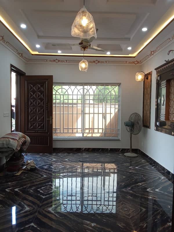 HOT LOCATION VERY BEAUTIFUL VERY SOLID ANTIQUE DESIGNING 
EXTRA ORDINARY HOUSE 36