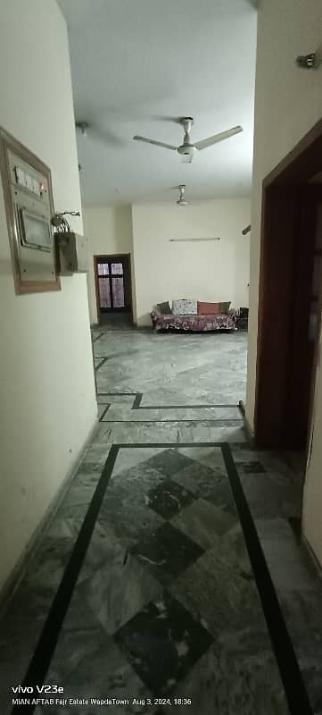 EXCESS LAND PAYED
VERY HOT LOCATION PRICE LIKE HOUSE OLD BUT GOLD VERY COSTLY WOODWORK LOWER PORTION IS OLD UPPER PORTION IS IN VERY GOOD CONDITION BIG TV LOAN SOLID WOODWORK IN OUR GROSEY AREA 19