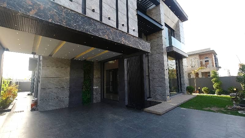 1 Kanal House Is Available For Sale In DHA Phase 7 Block T Lahore 2