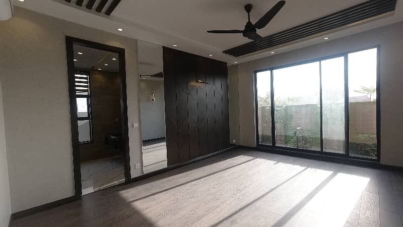 1 Kanal House Is Available For Sale In DHA Phase 7 Block T Lahore 11