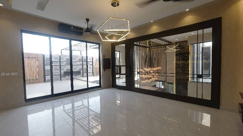 1 Kanal House Is Available For Sale In DHA Phase 7 Block T Lahore 21