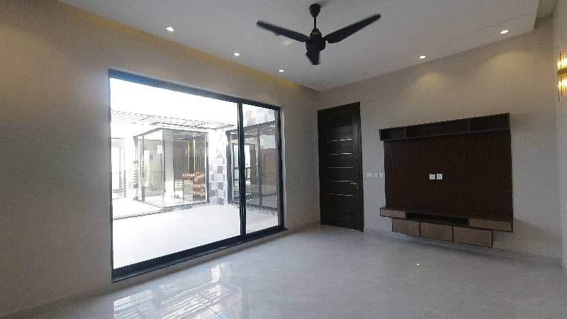 1 Kanal House Is Available For Sale In DHA Phase 7 Block T Lahore 23