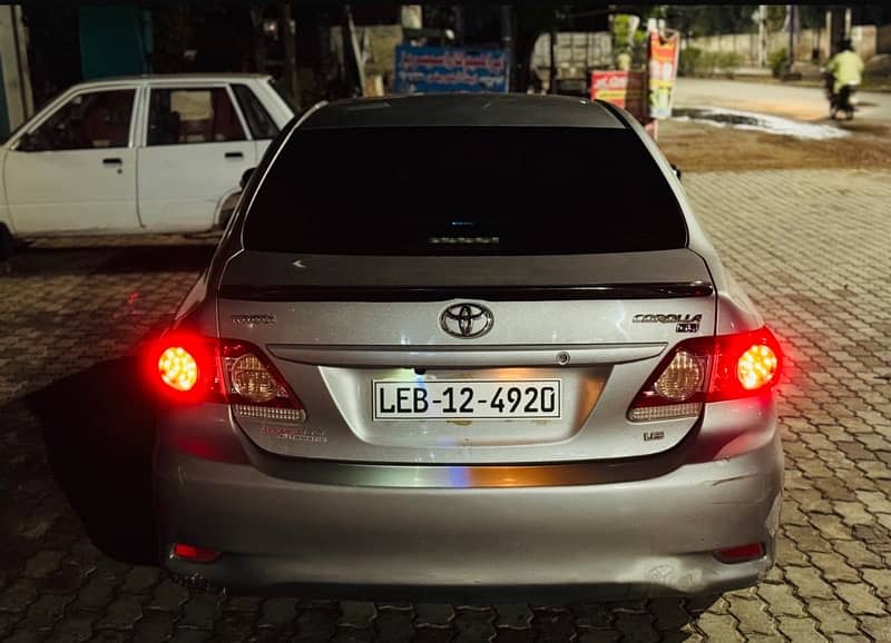 Toyota Corolla GLI 1.6 2012  Model Automatic 2