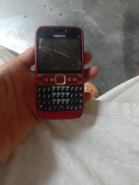 Nokia E63 2