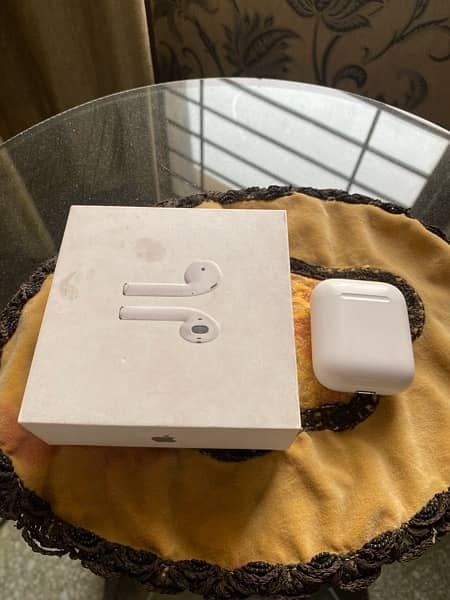 Apple Original Airpods 2nd Generation 2