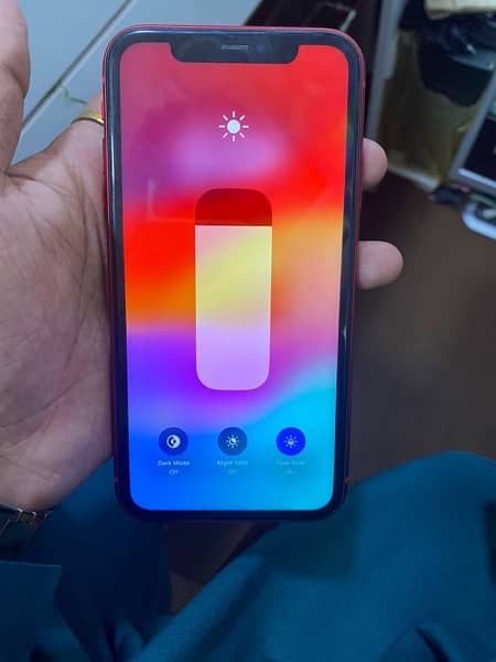 iPhone 11 64GB non pta 5