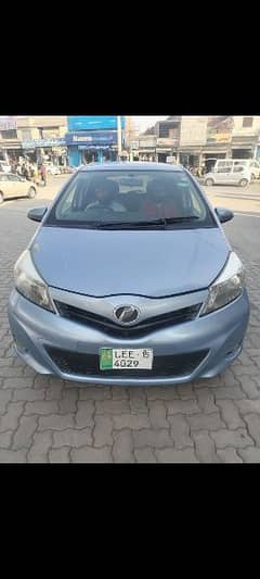 Toyota Vitz 11/14/2015