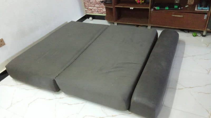 two sofa cumbeds for sale 1