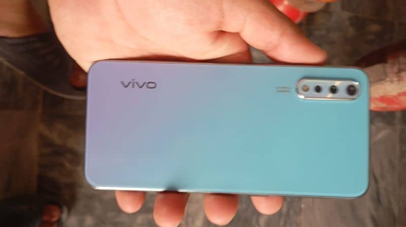 vivo s1 1