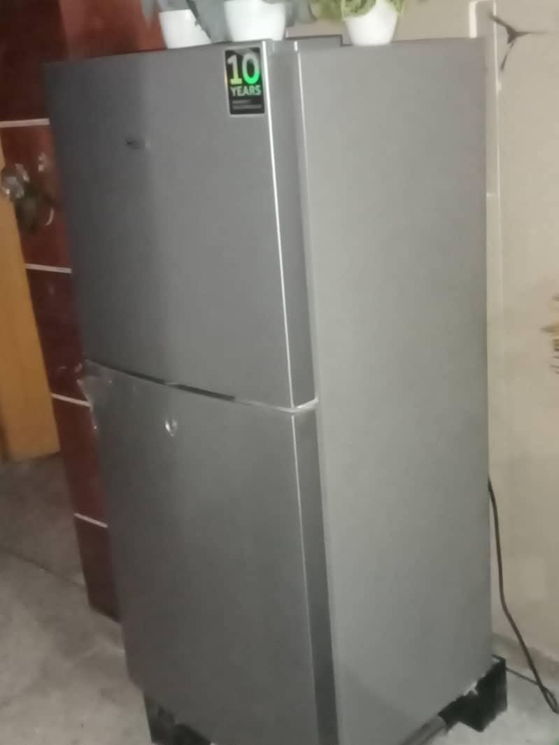 2 Hair fridge for sale in new condition 3