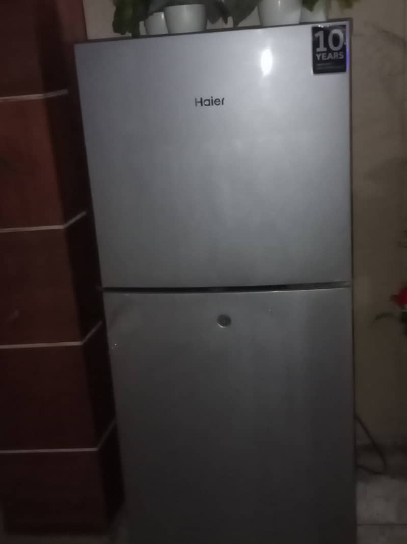 2 Hair fridge for sale in new condition 4