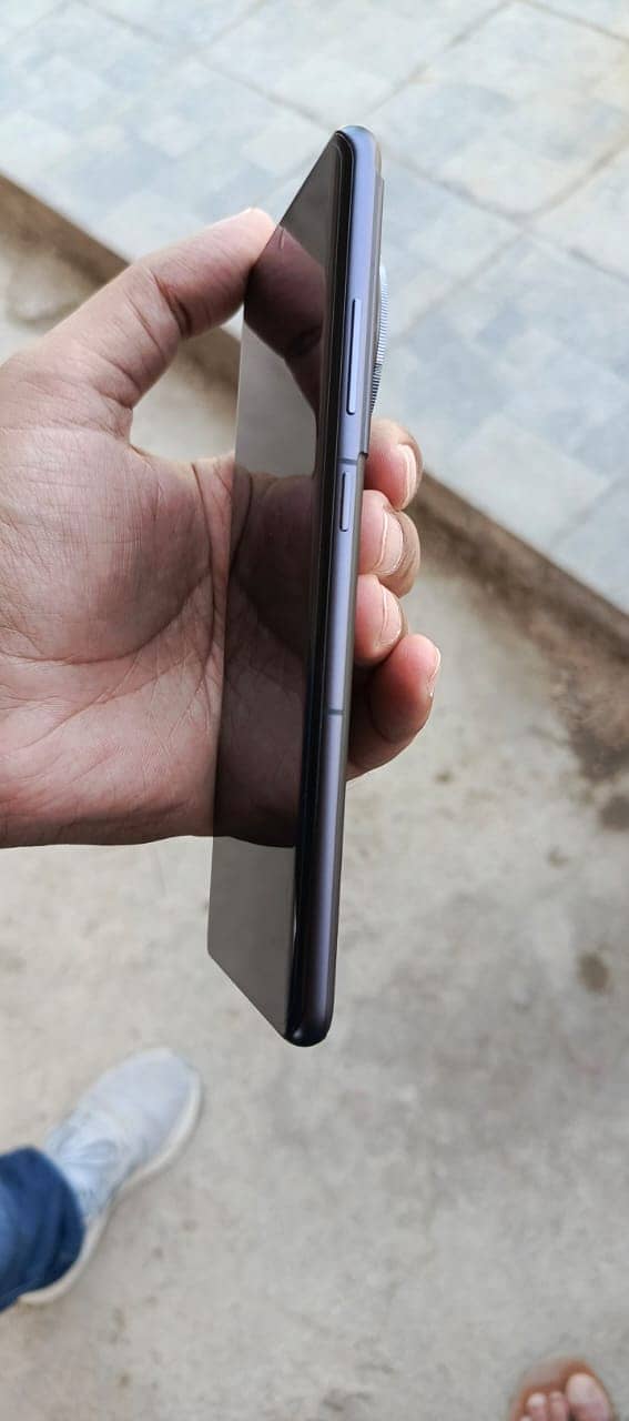 OnePlus 12r iron grey 16/256 sim time used,scratchles 10/10 condition 2