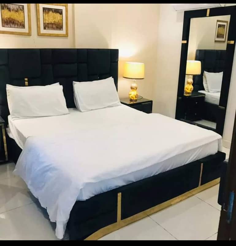 1 Bedroom VIP Full furnish flat per day available in Bahria town Lahore 6