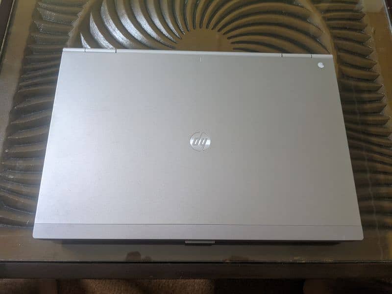 HP 8460p i7 2nd 8gb ram 2