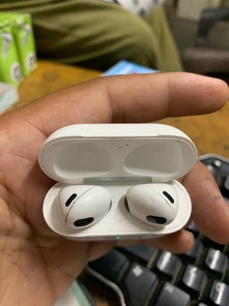 apple airpods 3rd gen 1