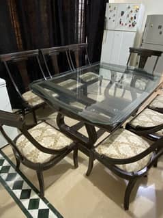 dining table 8 seaters