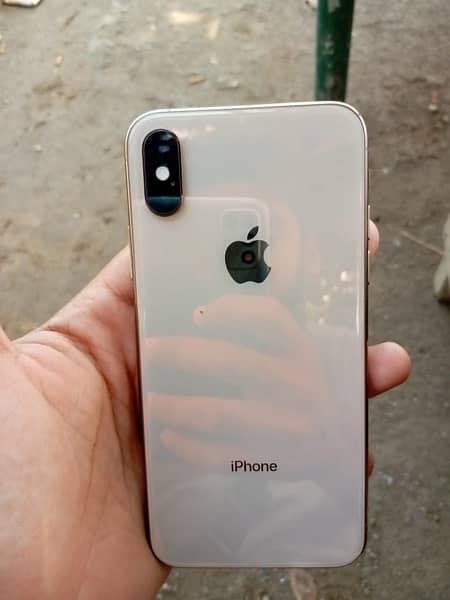 iPhone xs 64gb offical pta approved 0