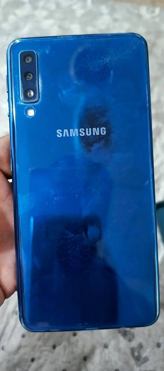 Samsung Galaxy A7 0