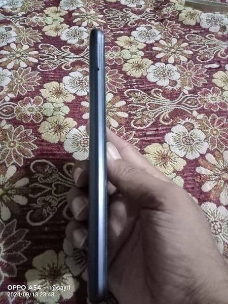 realme c25s 4ram/128gb 3