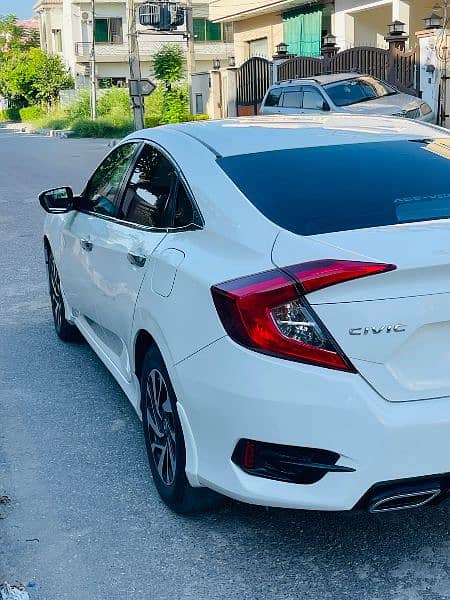 Honda Civic Oriel 2016/2017 5