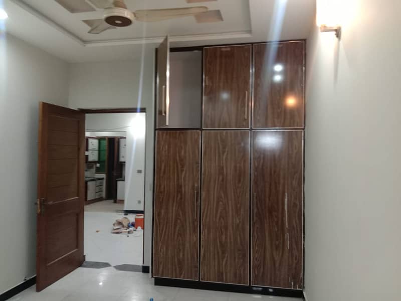 5 Marla brand new full house for Rent in johar Town ph 2 2