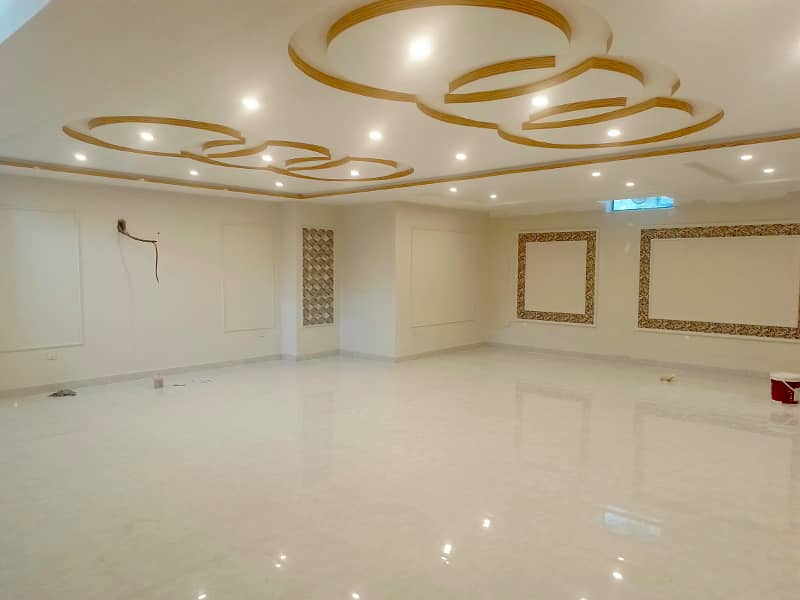 5 MARLA HALL FOR RENT IN SECTOR E BAHRIA TOWN LAHORE 1