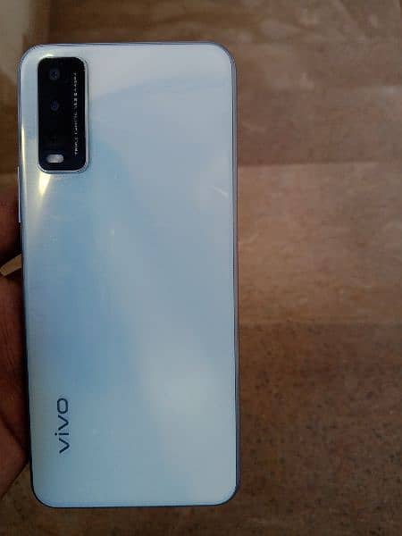 vivo y20 only call 03058584379 arjent sale 0